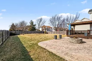 2113 Colonial St, Aurora, IL 60503 - Photo 22