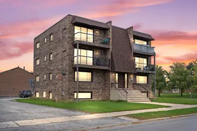 8800 W 76th Place #1W, Justice, IL 60458 - Photo 2