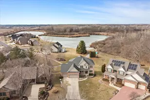 1503 River Bluff Ct, Mahomet, IL 61853 - Photo 2