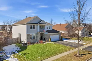 748 N Overlook Trail, Round Lake, IL 60073 - Photo 38