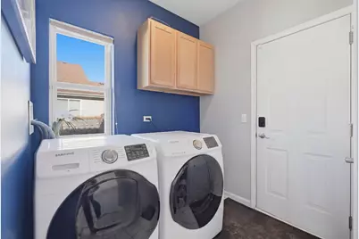 748 N Overlook Trail, Round Lake, IL 60073 - Photo 34