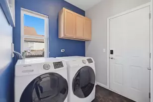 748 N Overlook Trail, Round Lake, IL 60073 - Photo 34