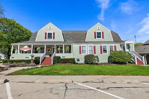 290 S State St, Hampshire, IL 60140 - Photo 1