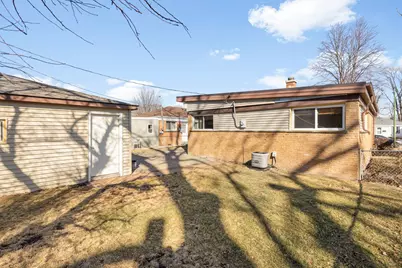 8400 S Knox Avenue, Chicago, IL 60652 - Photo 16