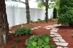 149 N Willowwood Dr, Oswego, IL 60543 - Photo 54