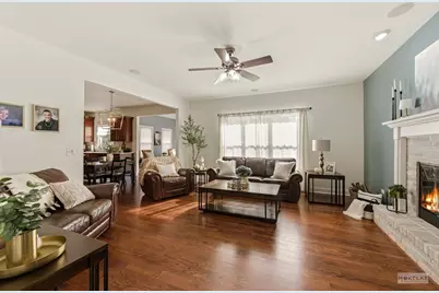 149 N Willowwood Drive, Oswego, IL 60543 - Photo 22