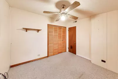 8334 N New England Avenue, Niles, IL 60714 - Photo 18