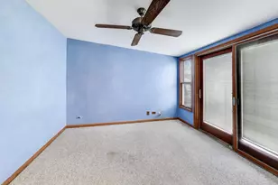 8334 N New England Ave, Niles, IL 60714 - Photo 12