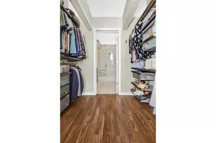 758 N Larrabee St, Chicago, IL 60654 - Photo 10