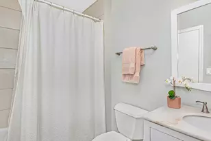 758 N Larrabee St, Chicago, IL 60654 - Photo 14