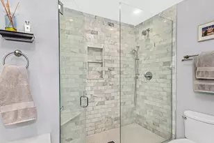 758 N Larrabee St, Chicago, IL 60654 - Photo 12