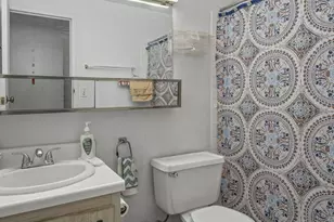 4343 N Clarendon Ave, Chicago, IL 60613 - Photo 16