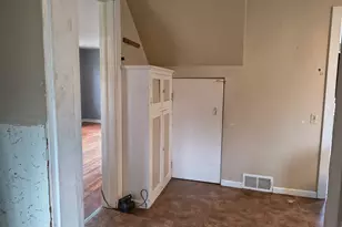 38593 Pine Ave, Beach Park, IL 60099 - Photo 10