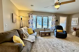 21186 Mathew Rd, Sterling, IL 61081 - Photo 10