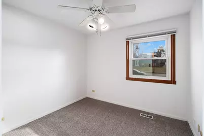 120 Ellington Drive, Schaumburg, IL 60194 - Photo 12