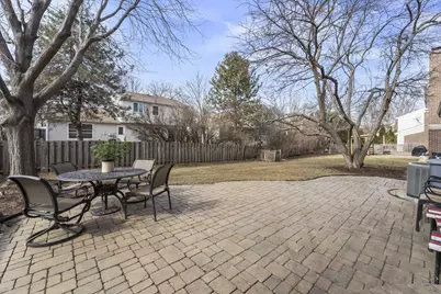 962 Thompson Boulevard, Buffalo Grove, IL 60089 - Photo 34