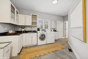 1604 Burr Ridge Club, Burr Ridge, IL 60527 - Photo 14