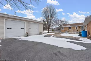 1106 Harmony Ave, Mazon, IL 60444 - Photo 6