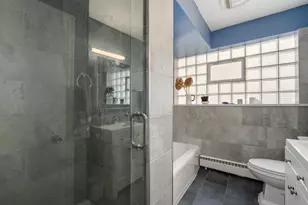 6309 N Washtenaw Ave, Chicago, IL 60659 - Photo 16