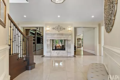 18 Enclave Court, South Barrington, IL 60010 - Photo 8