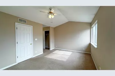 1015 Woodview Court, Aurora, IL 60502 - Photo 12