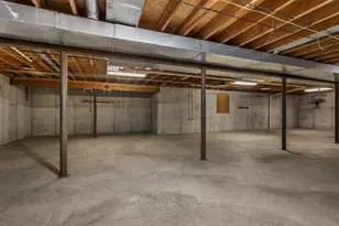 614 S Irving St, Monticello, IL 61856 - Photo 26