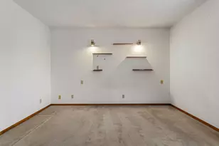 614 S Irving St, Monticello, IL 61856 - Photo 16