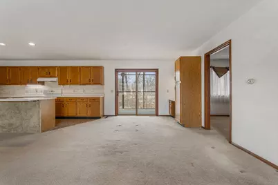 614 S Irving Street, Monticello, IL 61856 - Photo 12