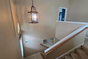 2444 Emily Ln, Elgin, IL 60124 - Photo 6