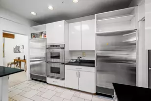 270 Euclid Ave, Winnetka, IL 60093 - Photo 10