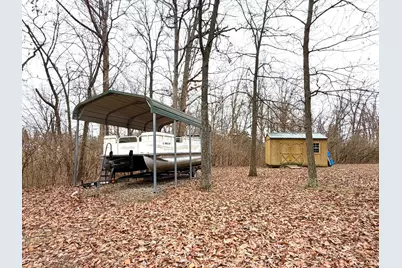 2226 Chesapeake Lane, Centralia, IL 62801 - Photo 4