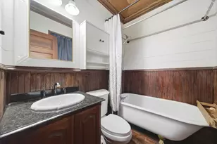 605 N Seminary Ave, Woodstock, IL 60098 - Photo 16