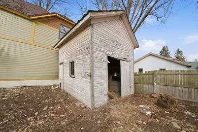 605 N Seminary Avenue, Woodstock, IL 60098 - Photo 22