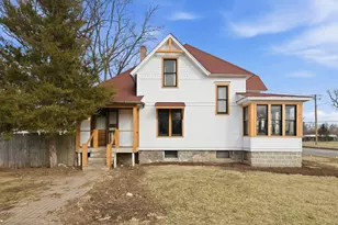 605 N Seminary Ave, Woodstock, IL 60098 - Photo 18