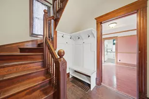 605 N Seminary Ave, Woodstock, IL 60098 - Photo 2