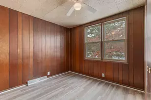 28529 W Treetop Rd, Ingleside, IL 60041 - Photo 10