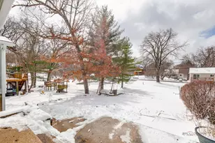 28529 W Treetop Rd, Ingleside, IL 60041 - Photo 24