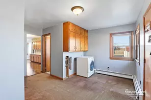 209 E 3rd St, Aroma Park, IL 60910 - Photo 18