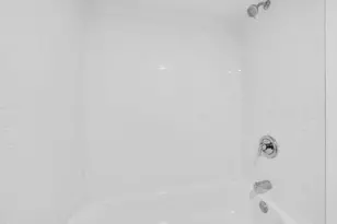 12432 S State St, Chicago, IL 60628 - Photo 14