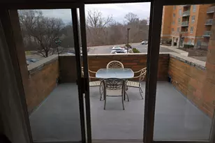 6815 N Milwaukee Ave, Niles, IL 60714 - Photo 20