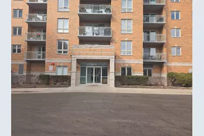 6815 N Milwaukee Avenue #201, Niles, IL 60714 - Photo 1