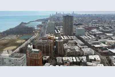 655 W Irving Park Road #5407, Chicago, IL 60613 - Photo 14