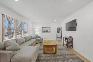 9307 Ethyl Ln, Tinley Park, IL 60477 - Photo 4