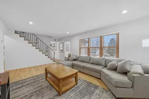 9307 Ethyl Ln, Tinley Park, IL 60477 - Photo 2