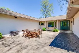 2 Acorn Dr, Hawthorn Woods, IL 60047 - Photo 36