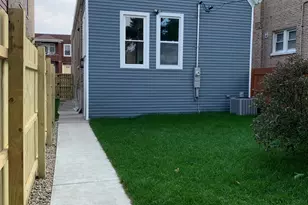 4834 W 24th Pl, Cicero, IL 60804 - Photo 14