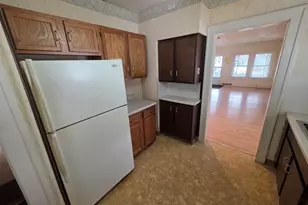 312 E 11th St, Sterling, IL 61081 - Photo 14