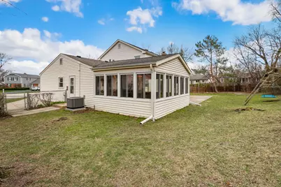 4 Burnt Ember Court, Buffalo Grove, IL 60089 - Photo 38