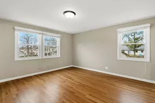 4 Burnt Ember Ct, Buffalo Grove, IL 60089 - Photo 22