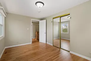 4 Burnt Ember Ct, Buffalo Grove, IL 60089 - Photo 16